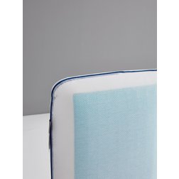 Gel-Pillow-5.jpg